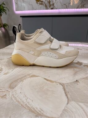 Stella McCartney Cream and White Velcro Platform Sneakers